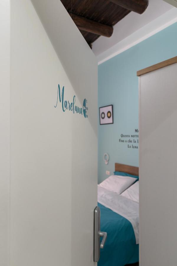 Yes I Know My Room - Storico Nápoles Exterior foto