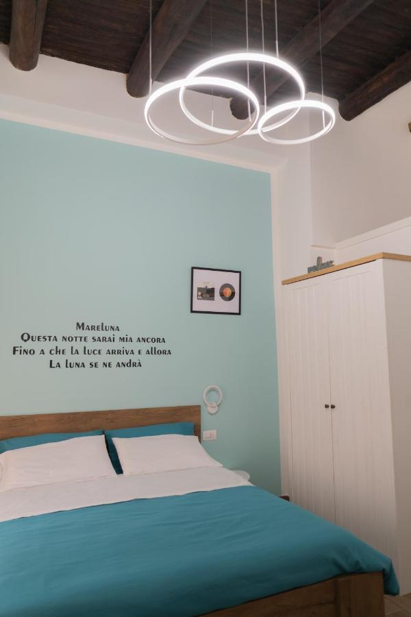 Yes I Know My Room - Storico Nápoles Exterior foto